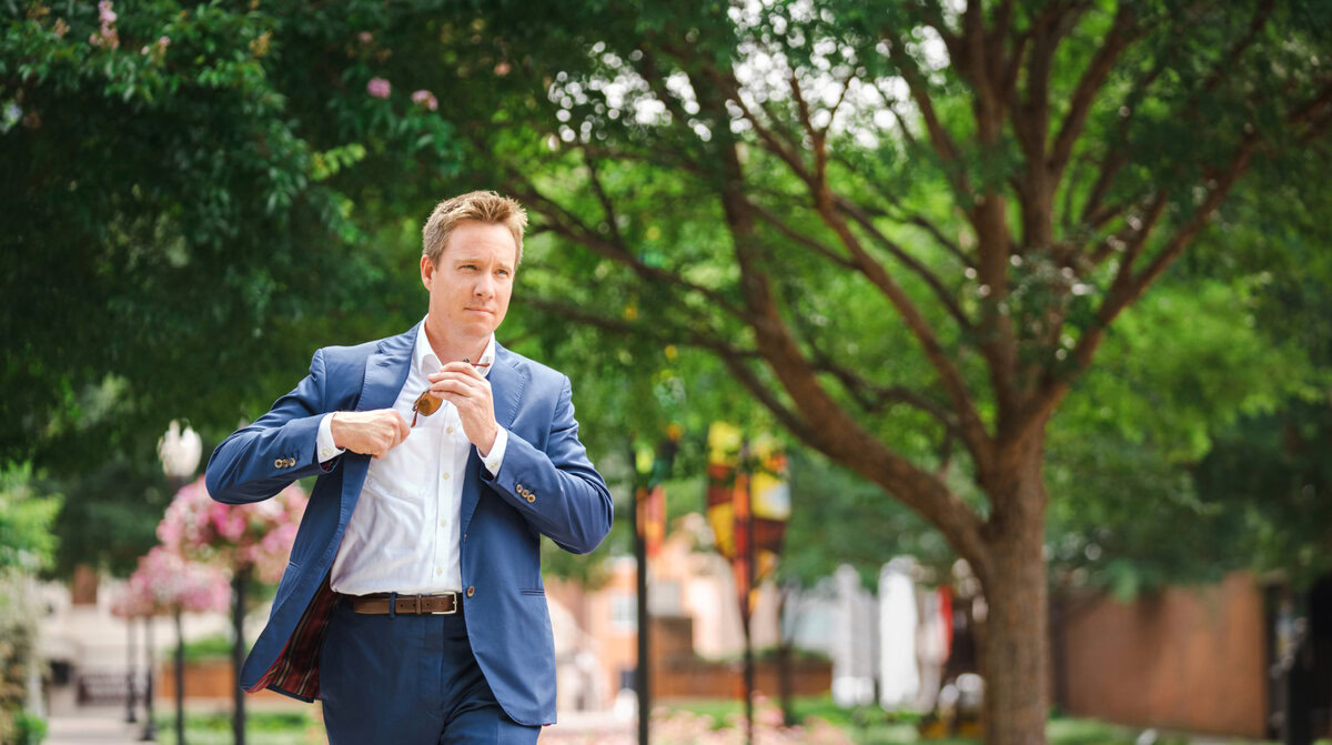 Contact Jason Whiting